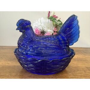 Vintage Large Cobalt Blue Glass Hen on Nest Covered Dish Chicken Candy Dish